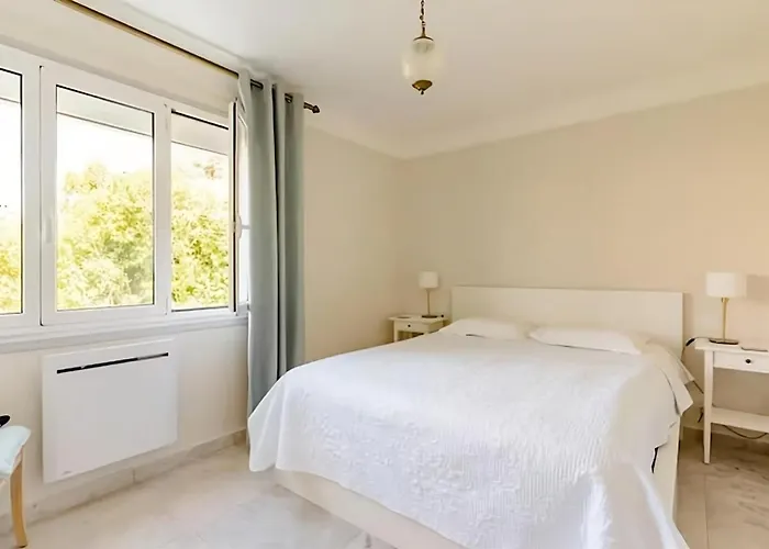 Villa Echauguette, Chambre Et Toilette Privee Maison Partagee Avec La Proprietaire